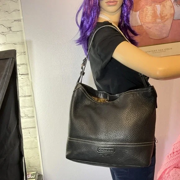Vintage Coach Black Pebbled Leatherware Hobo Shoulder Handbag Purse 5715 Y2K - Picture 6 of 8